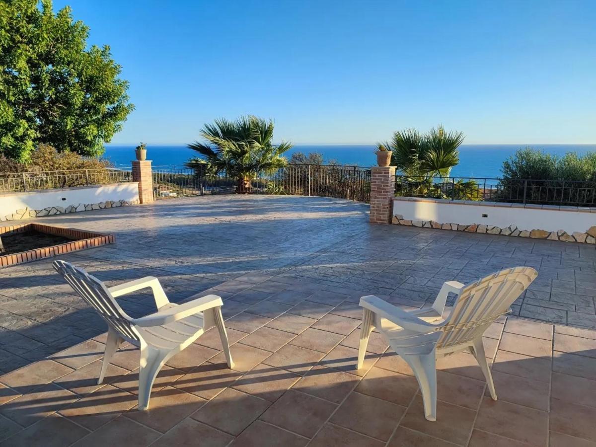 Il Casale Di Bovo Marina Villa Montallegro Luaran gambar