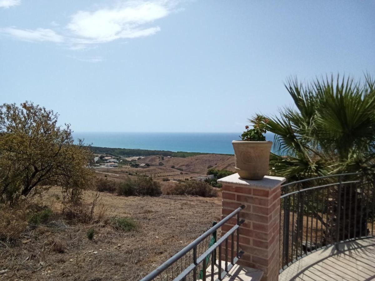 Il Casale Di Bovo Marina Villa Montallegro Luaran gambar