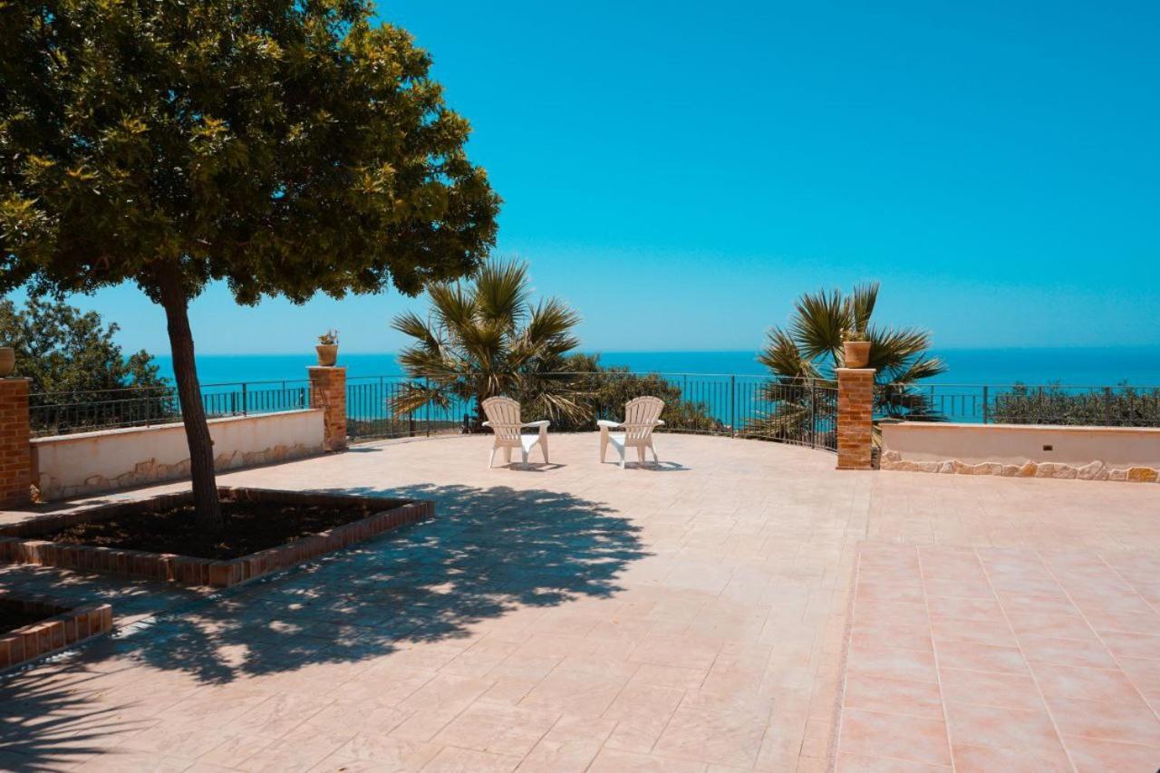 Il Casale Di Bovo Marina Villa Montallegro Luaran gambar